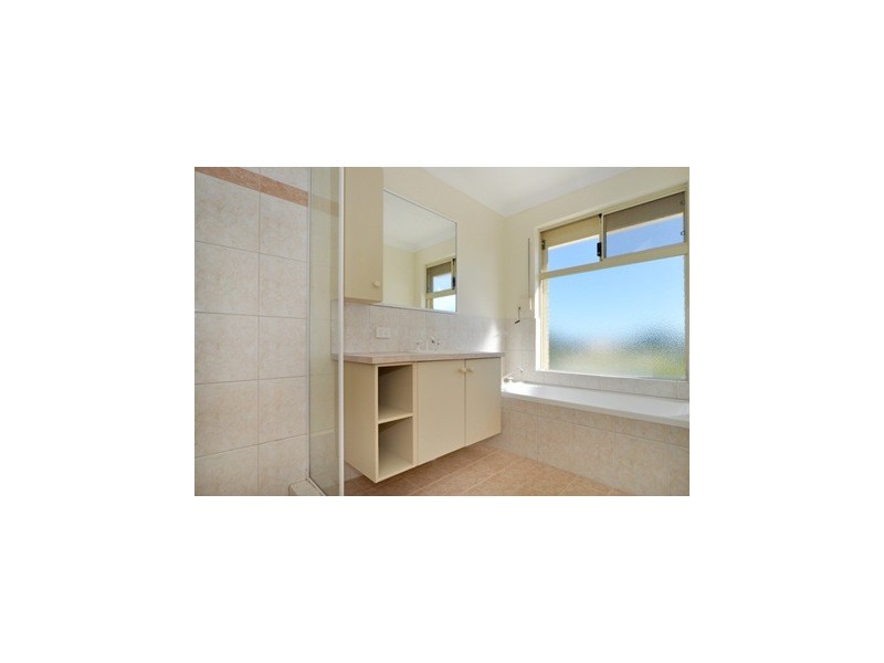 18 Lively Circle, Mirrabooka WA 6061