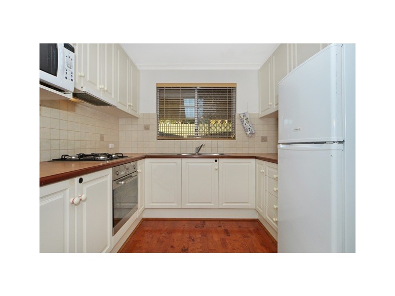 8 Tay Place, Hamersley WA 6022