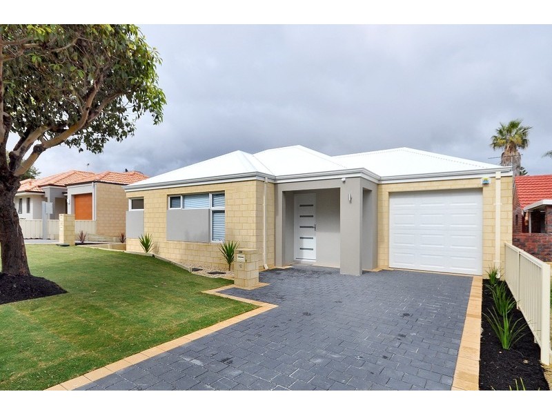 12A Findon Crescent, Westminster WA 6061