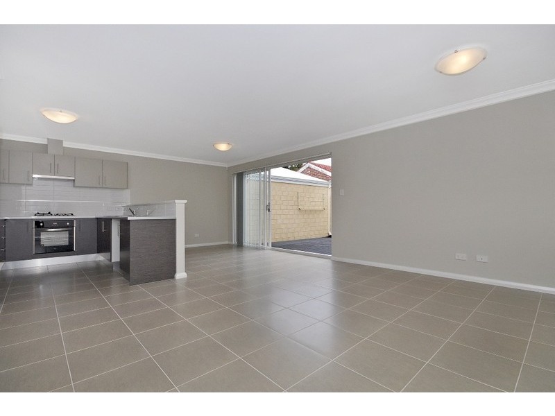 12A Findon Crescent, Westminster WA 6061