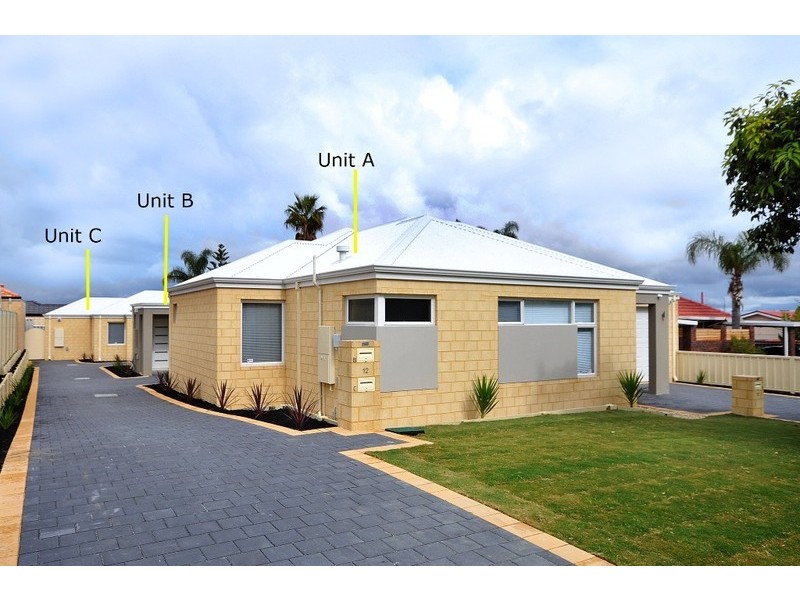 12C Findon Crescent, Westminster WA 6061
