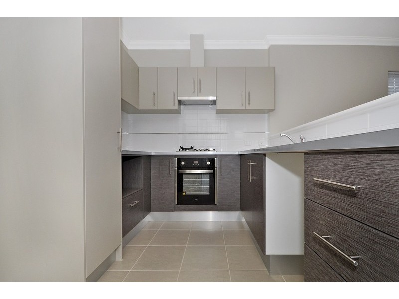 12C Findon Crescent, Westminster WA 6061