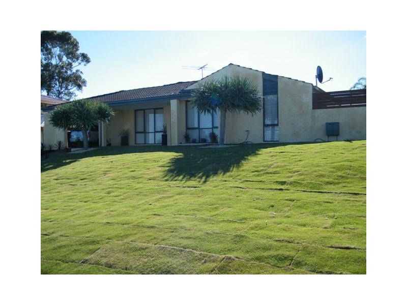 4 Rannoch Circle, Hamersley WA 6022