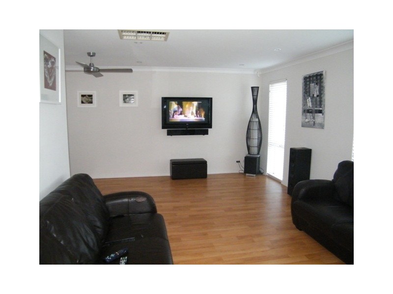 4 Rannoch Circle, Hamersley WA 6022