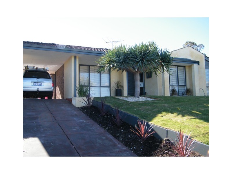 4 Rannoch Circle, Hamersley WA 6022