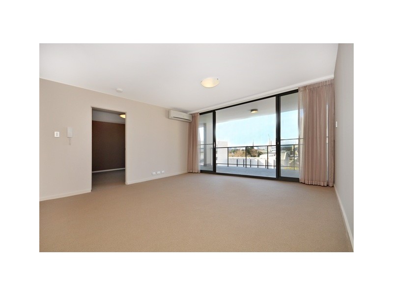61/118 Adelaide Terrace, East Perth WA 6004