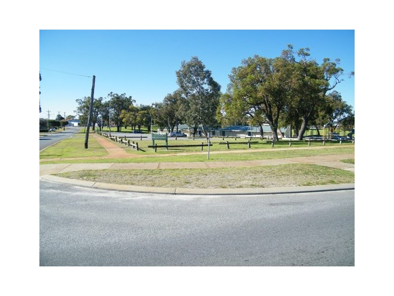 132 Balga Avenue, Balga WA 6061