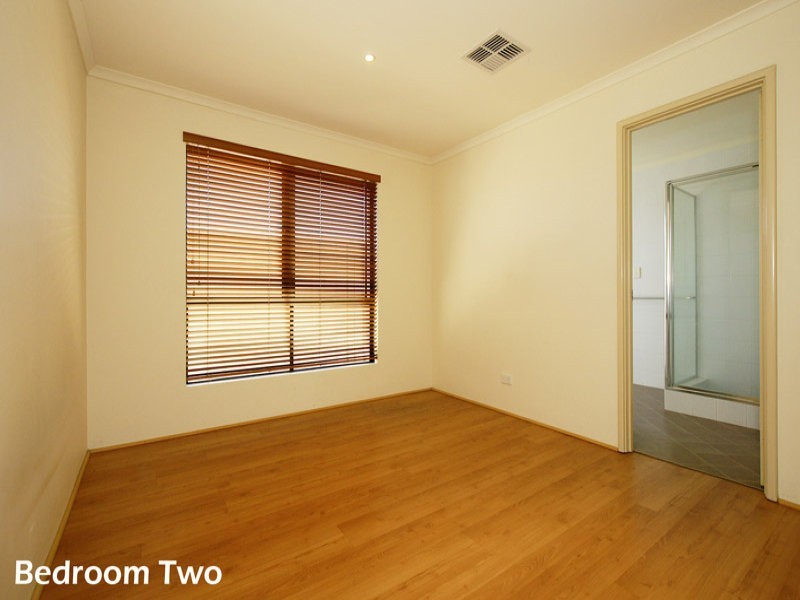 41 Russell Street, Madeley WA 6065