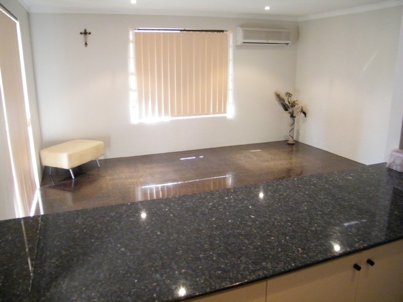 3 Waterloo Court, Alexander Heights WA 6064