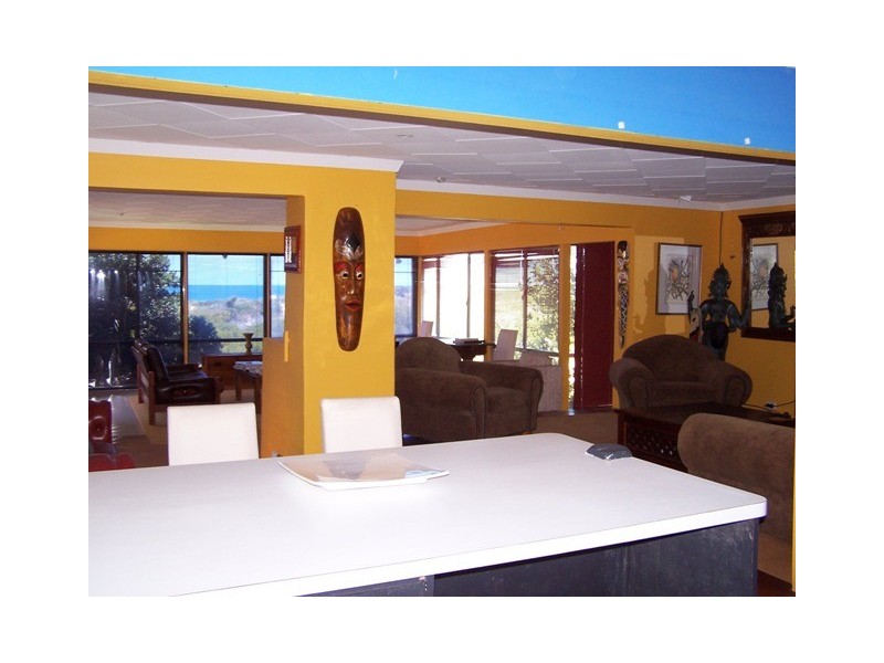 42 Oceanside Promenade, Mullaloo WA 6027