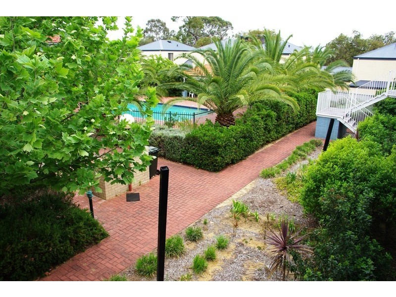 6/6  Shipley Place, Westminster WA 6061