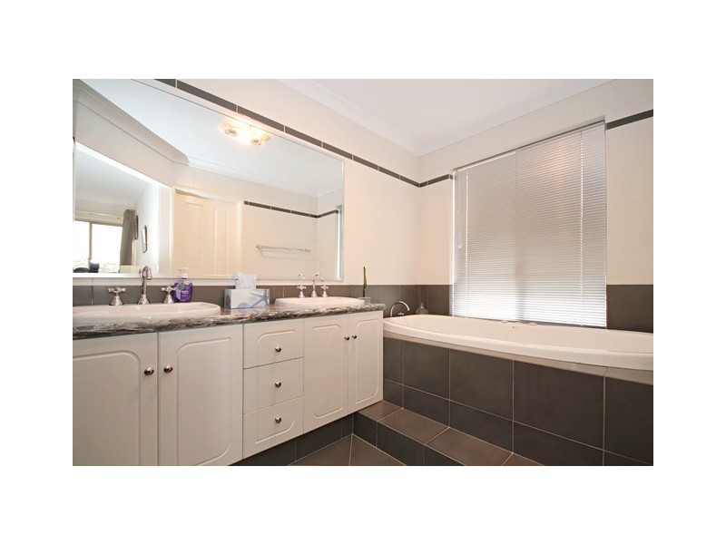 49  Elyard Crescent, Stirling WA 6021