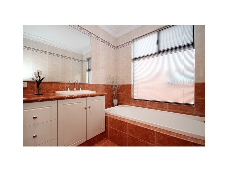 49  Elyard Crescent, Stirling WA 6021