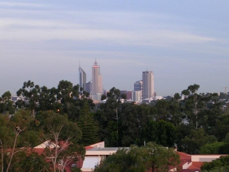 51/40 Pollard Street, Glendalough WA 6016