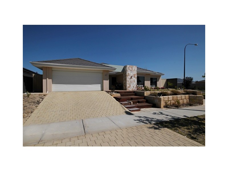 2 Ingham Street, Aveley WA 6069