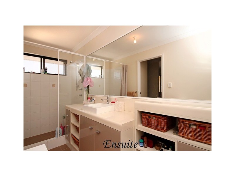 2 Ingham Street, Aveley WA 6069