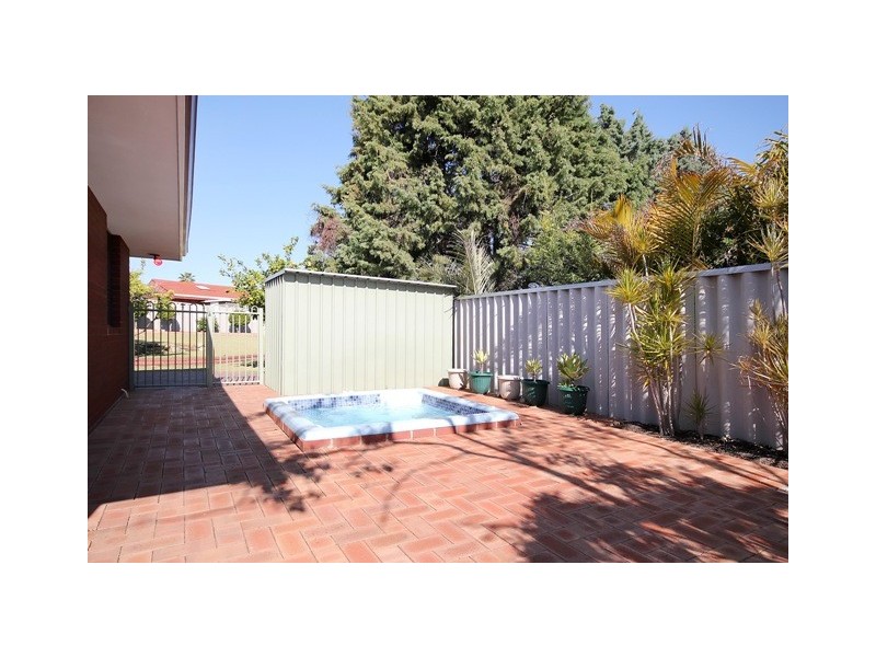 8 Raasay Place, Warwick WA 6024