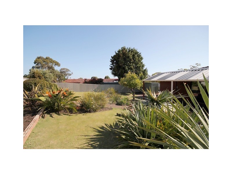 8 Raasay Place, Warwick WA 6024