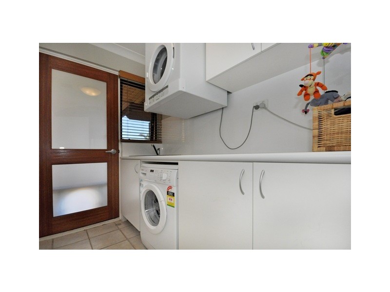 17  Brookland Crescent, Marangaroo WA 6064