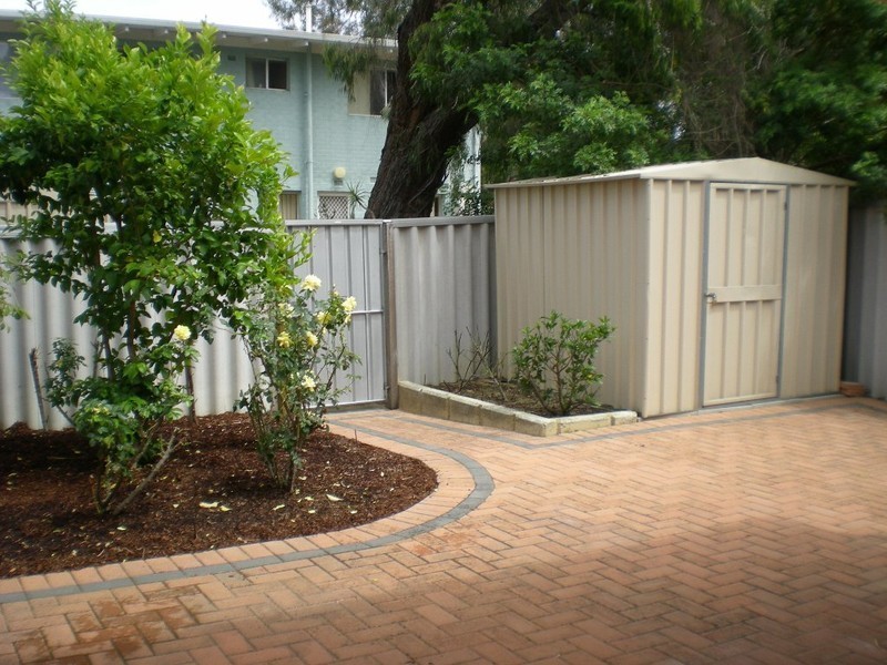 24D Casserley Avenue, Girrawheen WA 6064