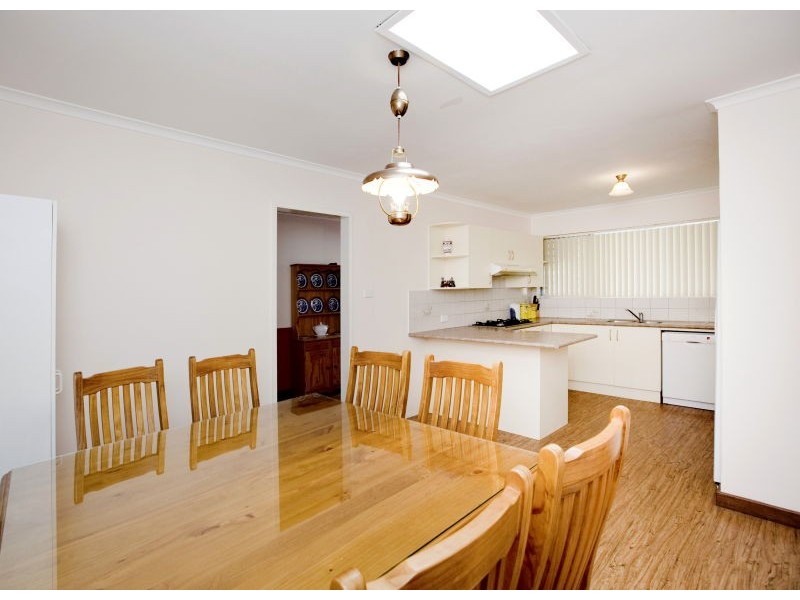 48 Glendale Avenue, Hamersley WA 6022