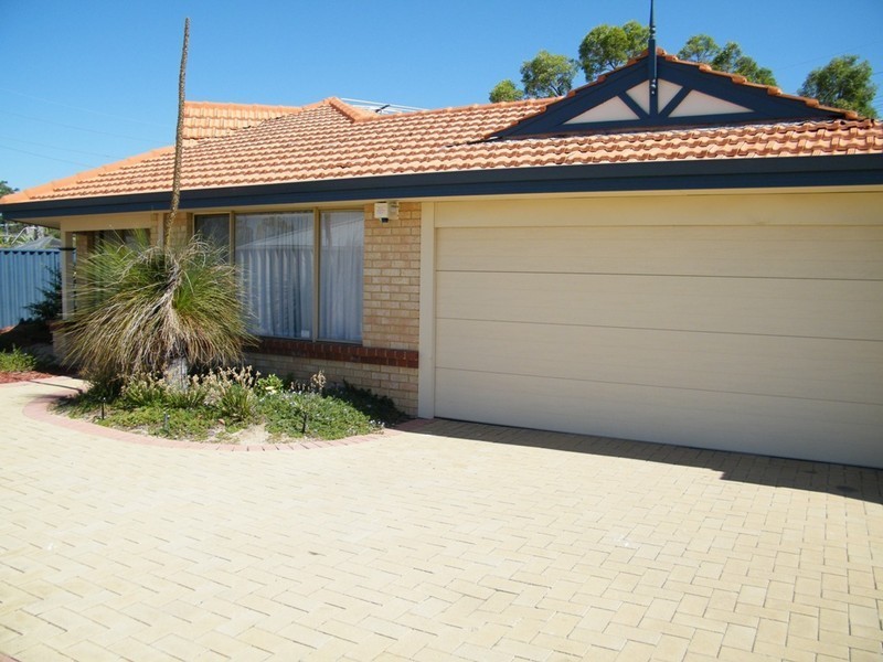 15 Corander Gardens, Carine WA 6020