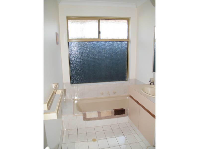 15 Corander Gardens, Carine WA 6020