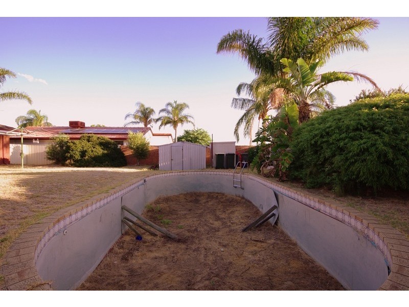 65  Ballantine Road, Warwick WA 6024