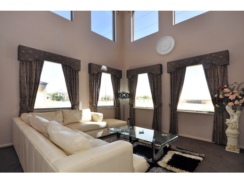 3  Barrett Street, Southern River WA 6110