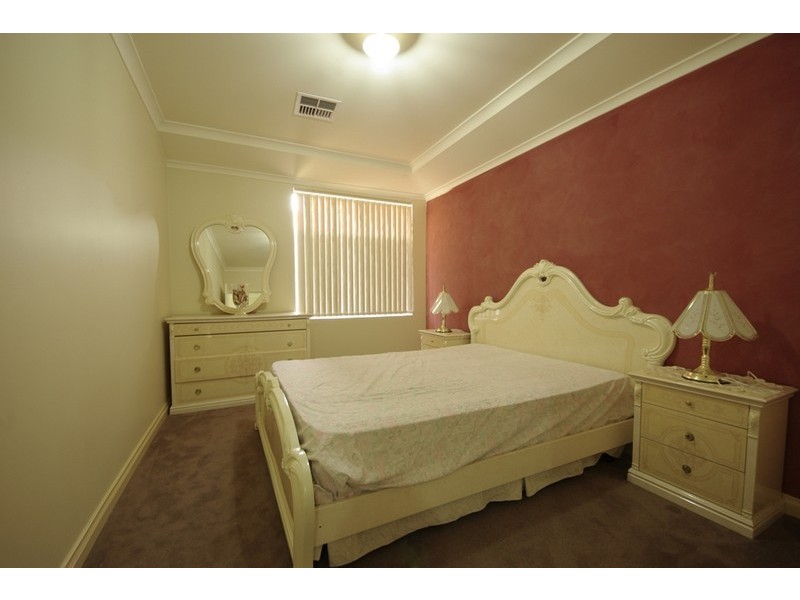 6 Dalkey Way, Darch WA 6065