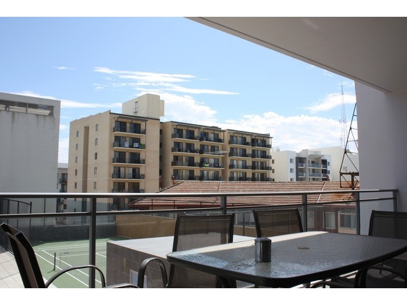 11/148 Adelaide Terrace, East Perth WA 6004