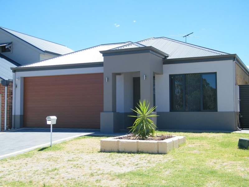 27 Trentham Road, Landsdale WA 6065