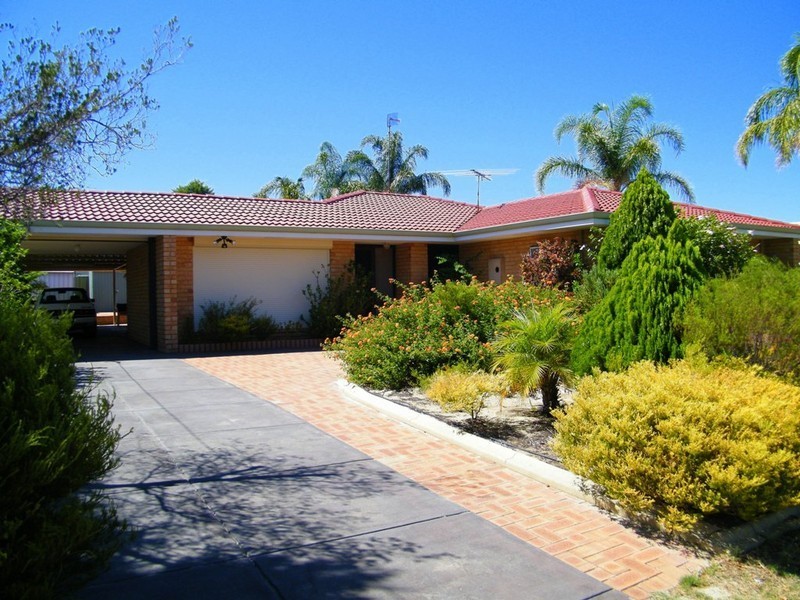 20 Le Grand Gardens, Marangaroo WA 6064