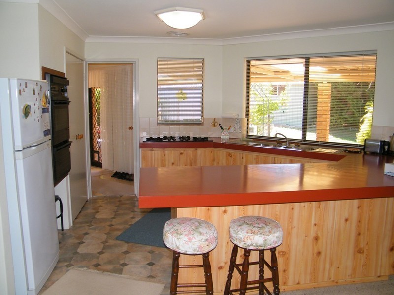 20 Le Grand Gardens, Marangaroo WA 6064