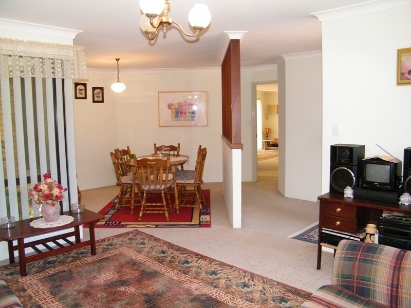 20 Le Grand Gardens, Marangaroo WA 6064