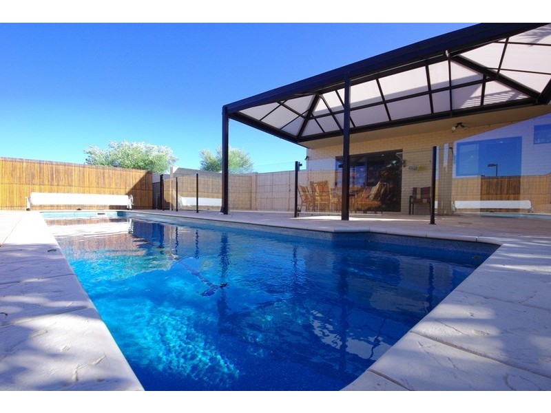 38 Kookaburra Street, Stirling WA 6021