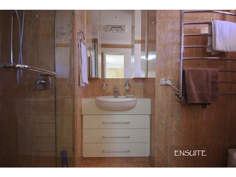 38 Kookaburra Street, Stirling WA 6021