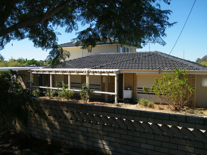 41 Hadleigh Way, Girrawheen WA 6064