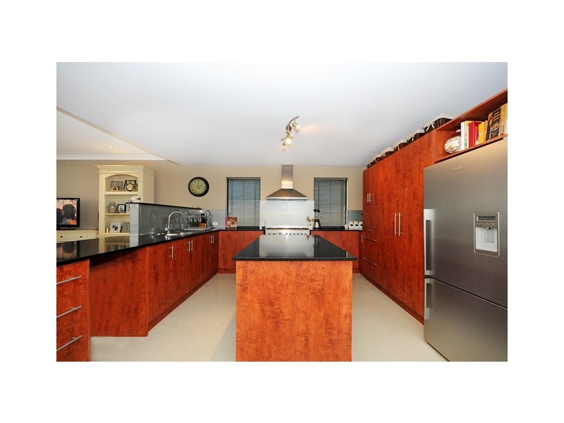 56 Wicklow Circle, Darch WA 6065