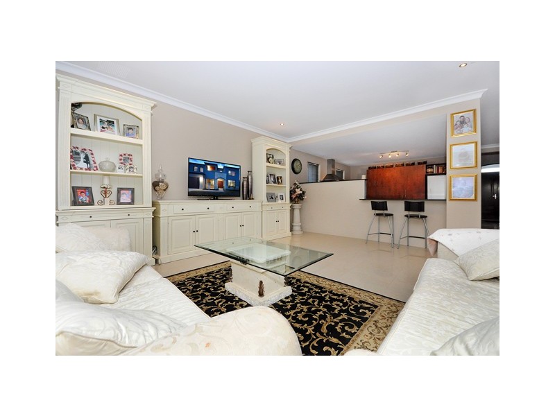 56 Wicklow Circle, Darch WA 6065