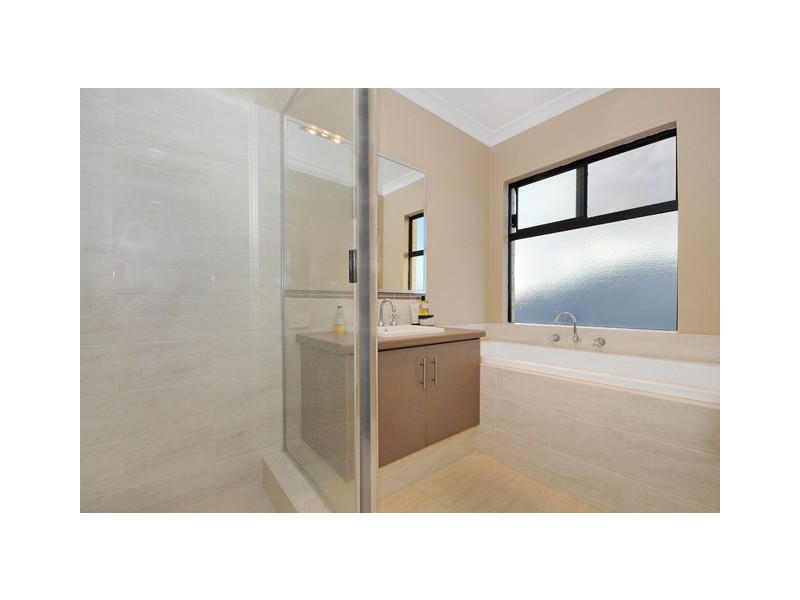 56 Wicklow Circle, Darch WA 6065