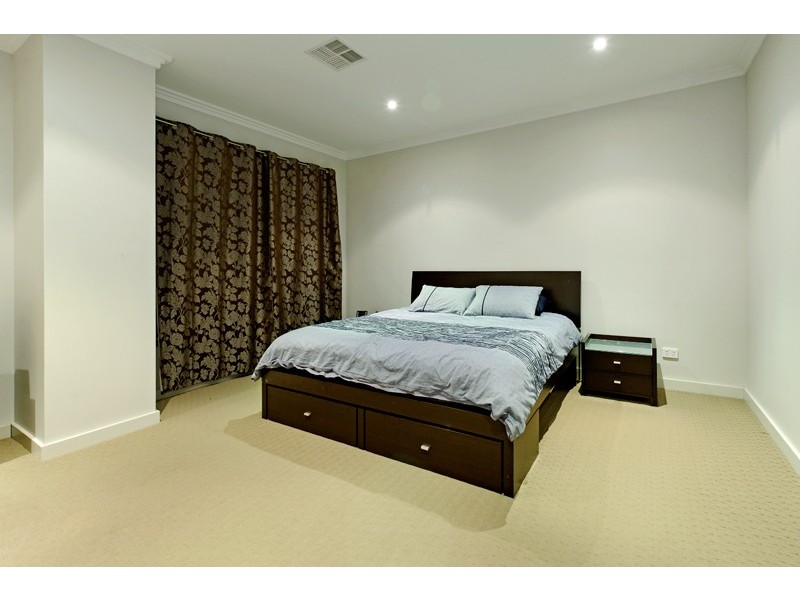 46 Carpentaria Drive, Stirling WA 6021