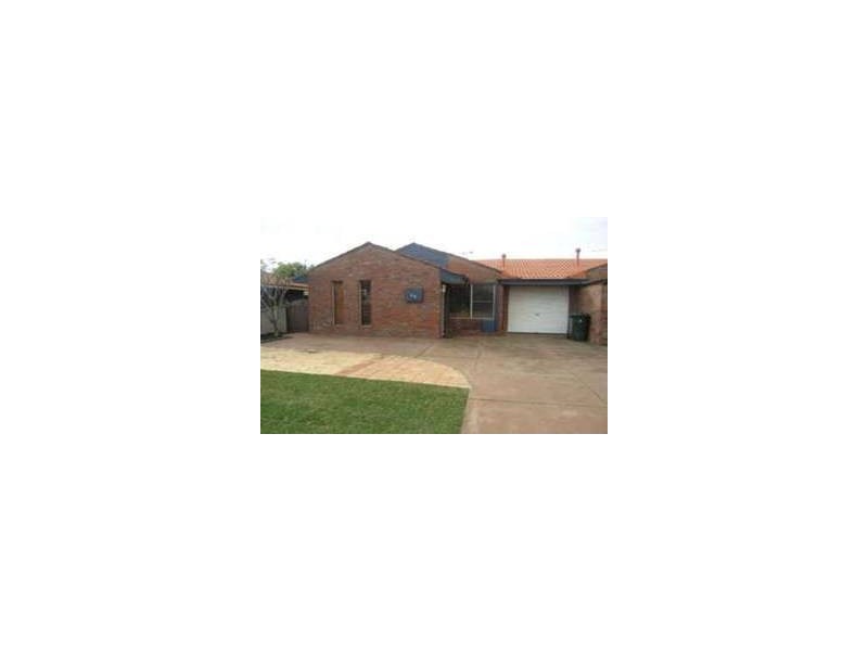 27 Whitely Street, Hamersley WA 6022