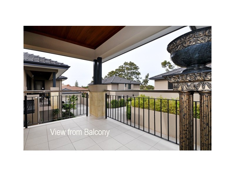 2/179 Wordsworth Avenue, Yokine WA 6060