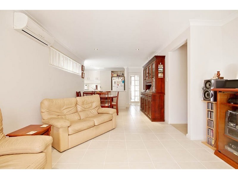 41B Redcliffe Avenue, Balga WA 6061