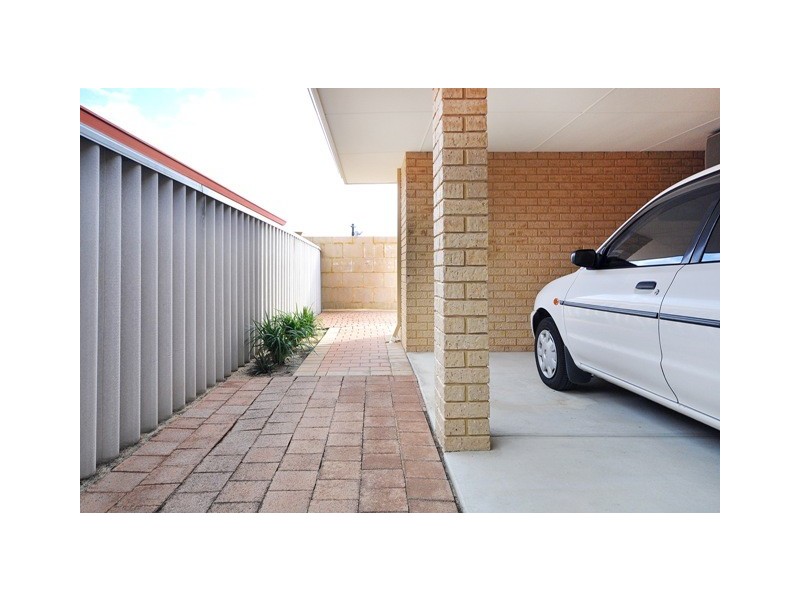 2/37 Manoff Rd, Balcatta WA 6021