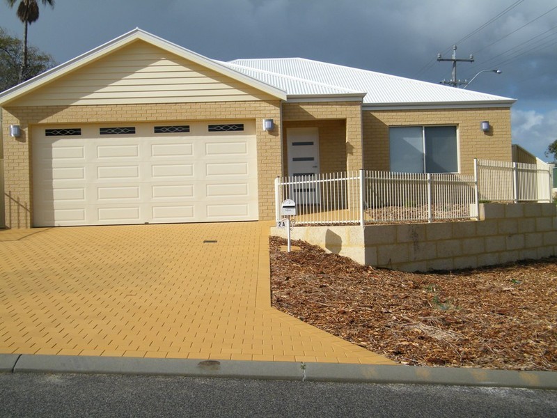 2A Selsfield Place, Balga WA 6061