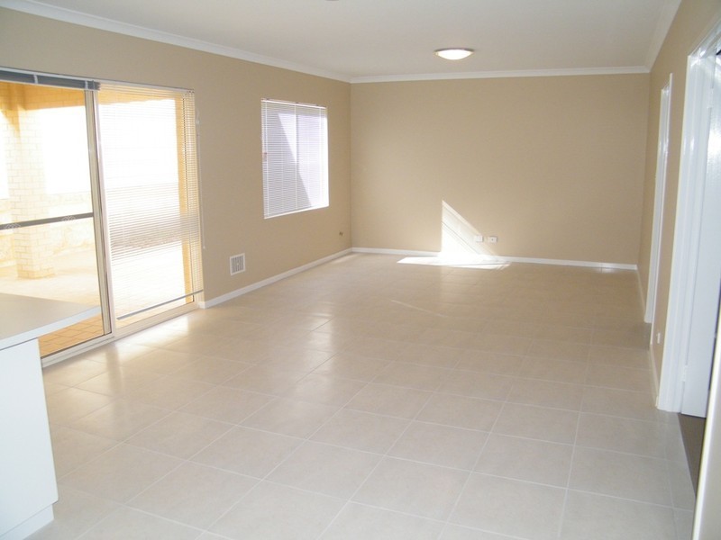 2A Selsfield Place, Balga WA 6061