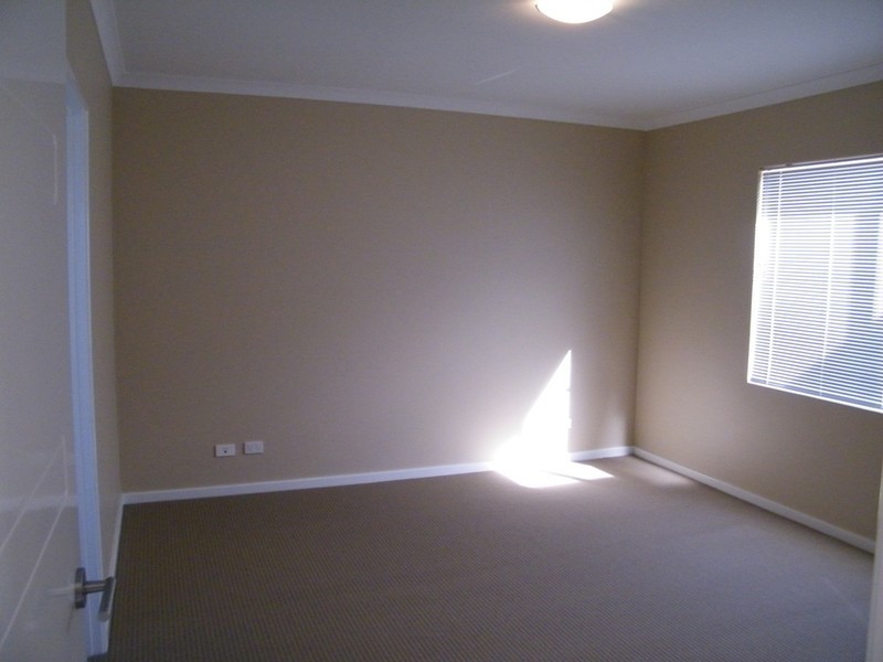 2A Selsfield Place, Balga WA 6061