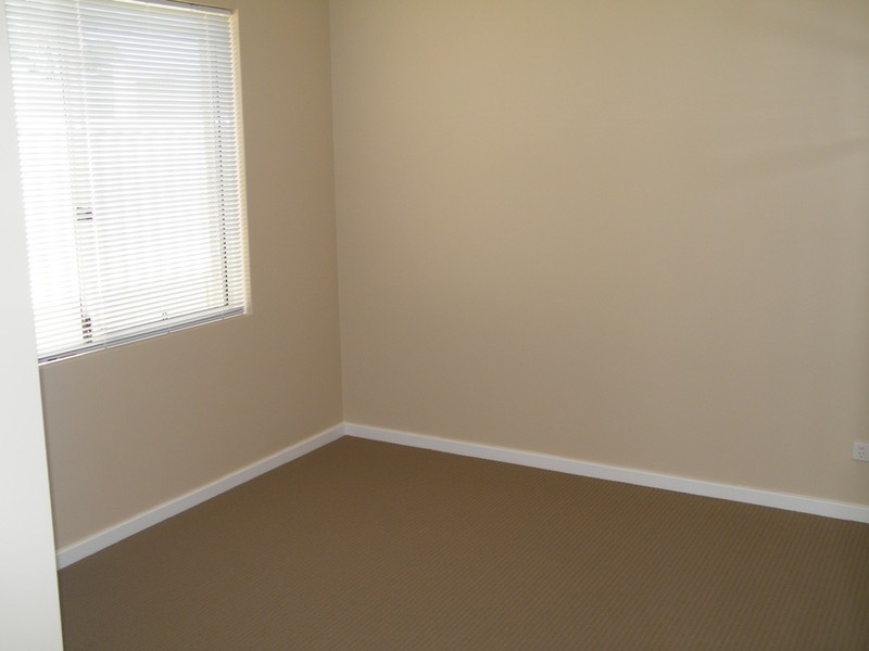 2A Selsfield Place, Balga WA 6061